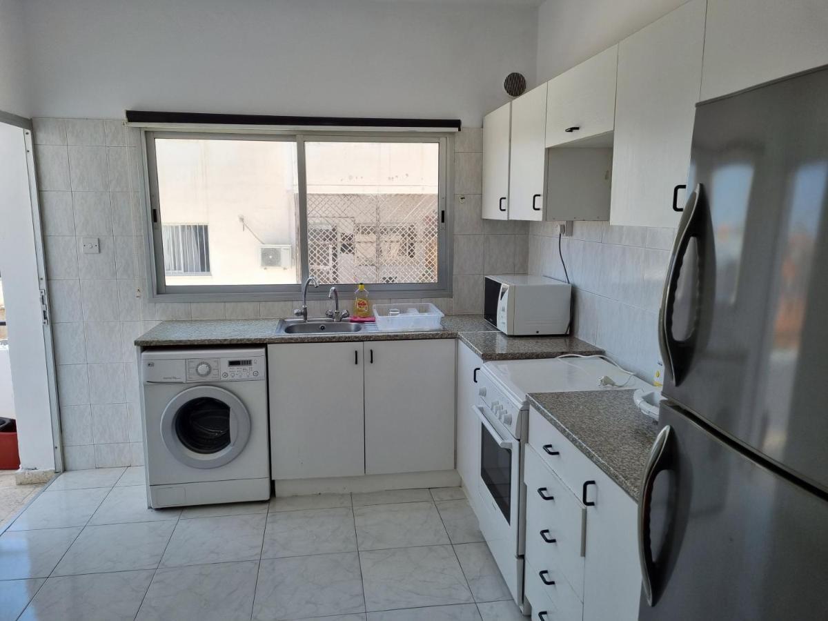 Ikaros Boutique Apartment Лимасол Экстерьер фото