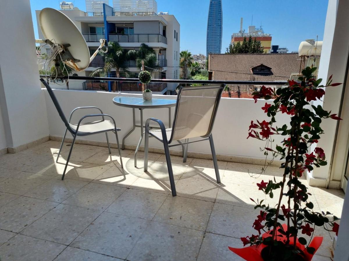 Ikaros Boutique Apartment Лимасол Экстерьер фото